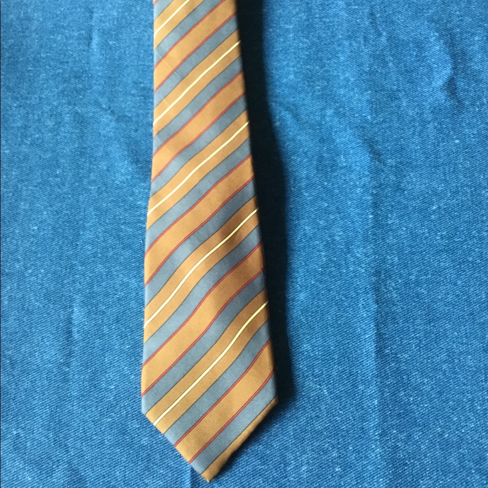 Christian Dior 100% Silk Tie in hues of brown/gray